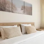 Cosy Next To Kadriorg Park Διαμέρισμα Ταλίν