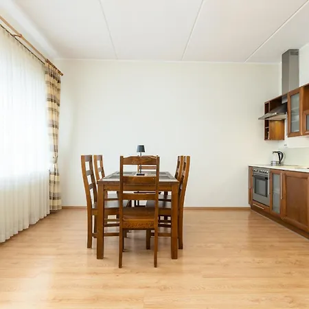 Apartment Cosy Next To Kadriorg Park