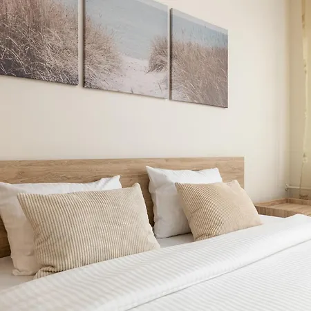 Cosy Next To Kadriorg Park Apartment Tallinn
