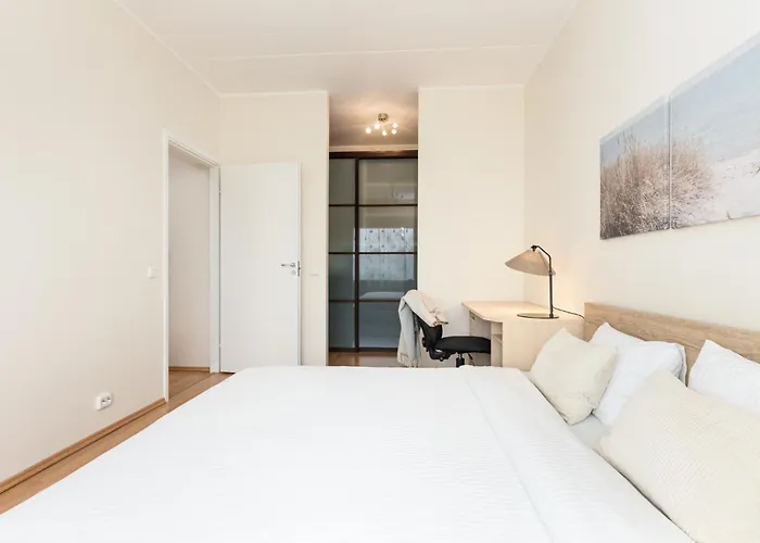 Cosy Next To Kadriorg Park Apartment Tallinn