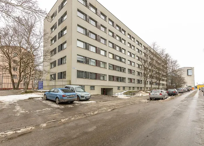 Cosy Next To Kadriorg Park Apartment *